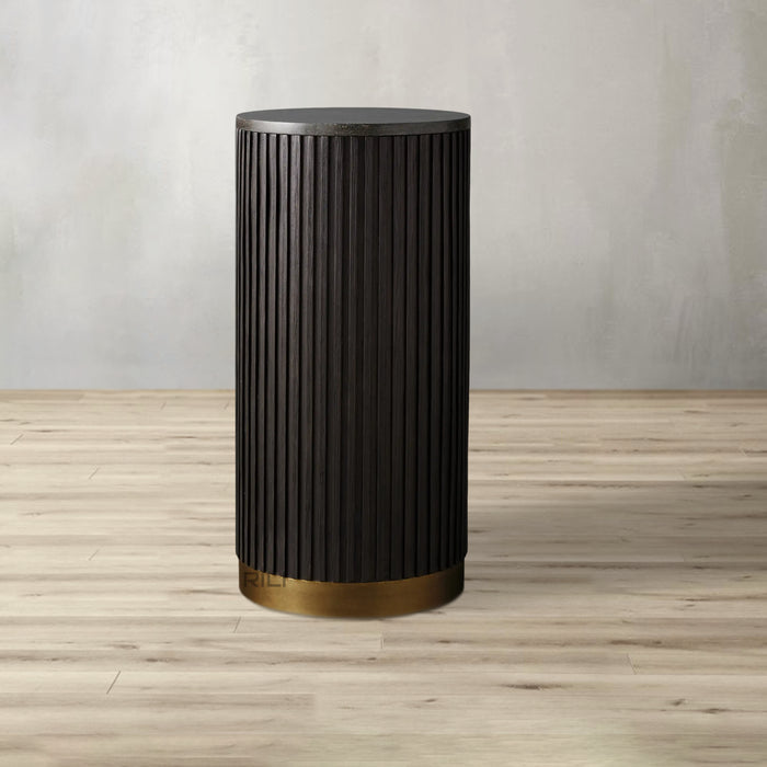 Finnley Carrara Bluestone Pedestal 18" 27" 36"