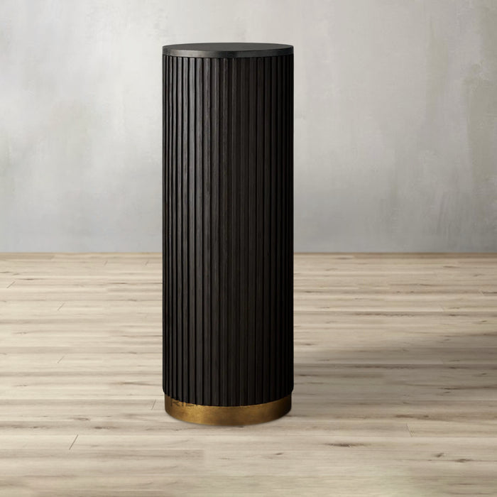 Finnley Carrara Bluestone Pedestal 18" 27" 36"