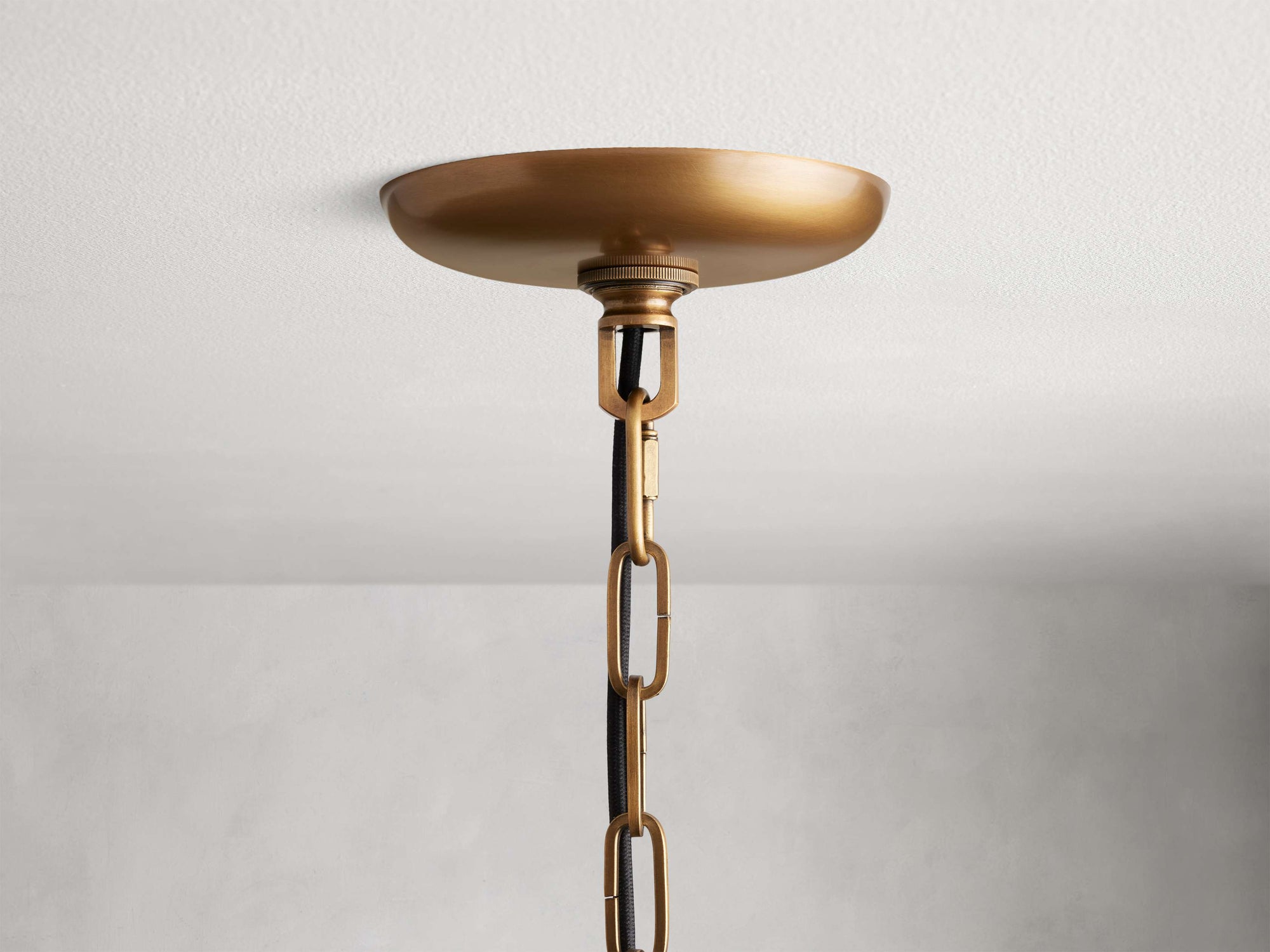 Ghiaccio Round Chandelier