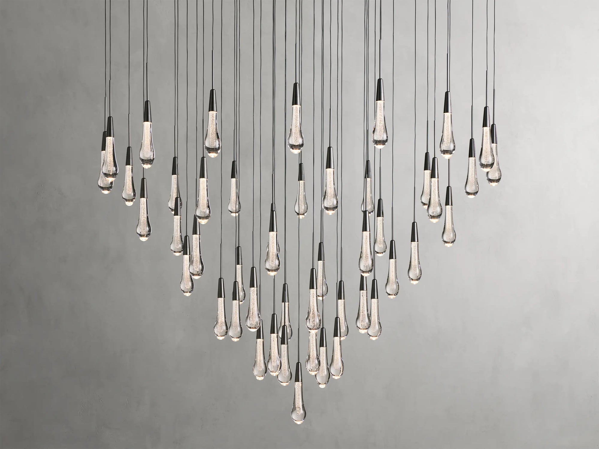 Solitaire Round Chandelier 17" 24" 36“ 58“