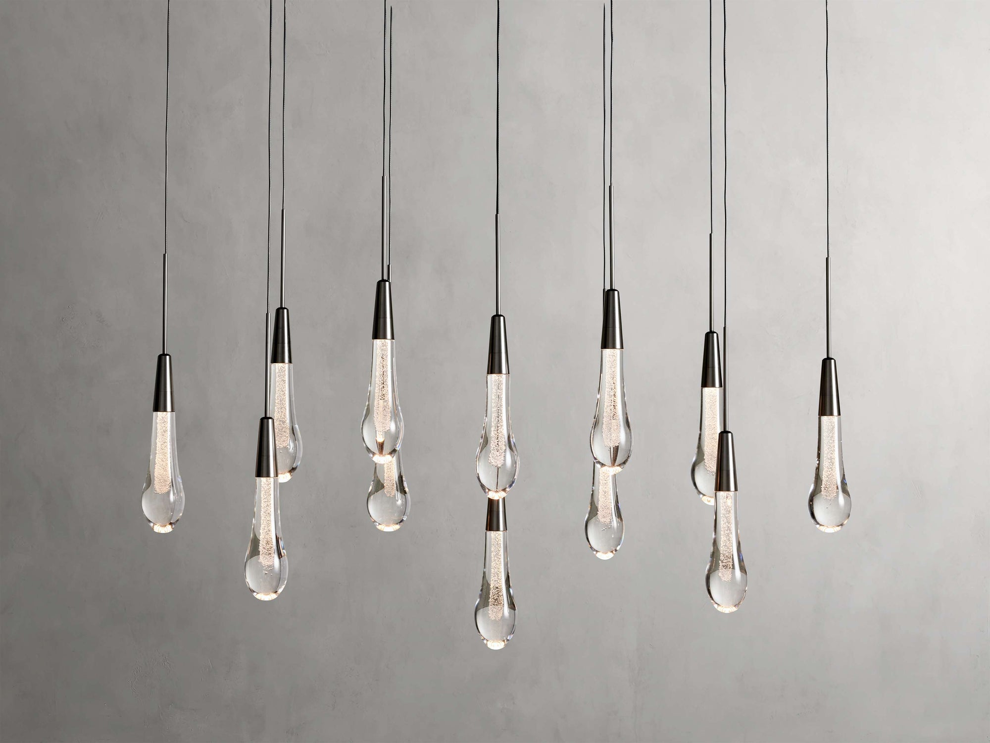 Solitaire Linear Chandelier 37"50"70"87"120"