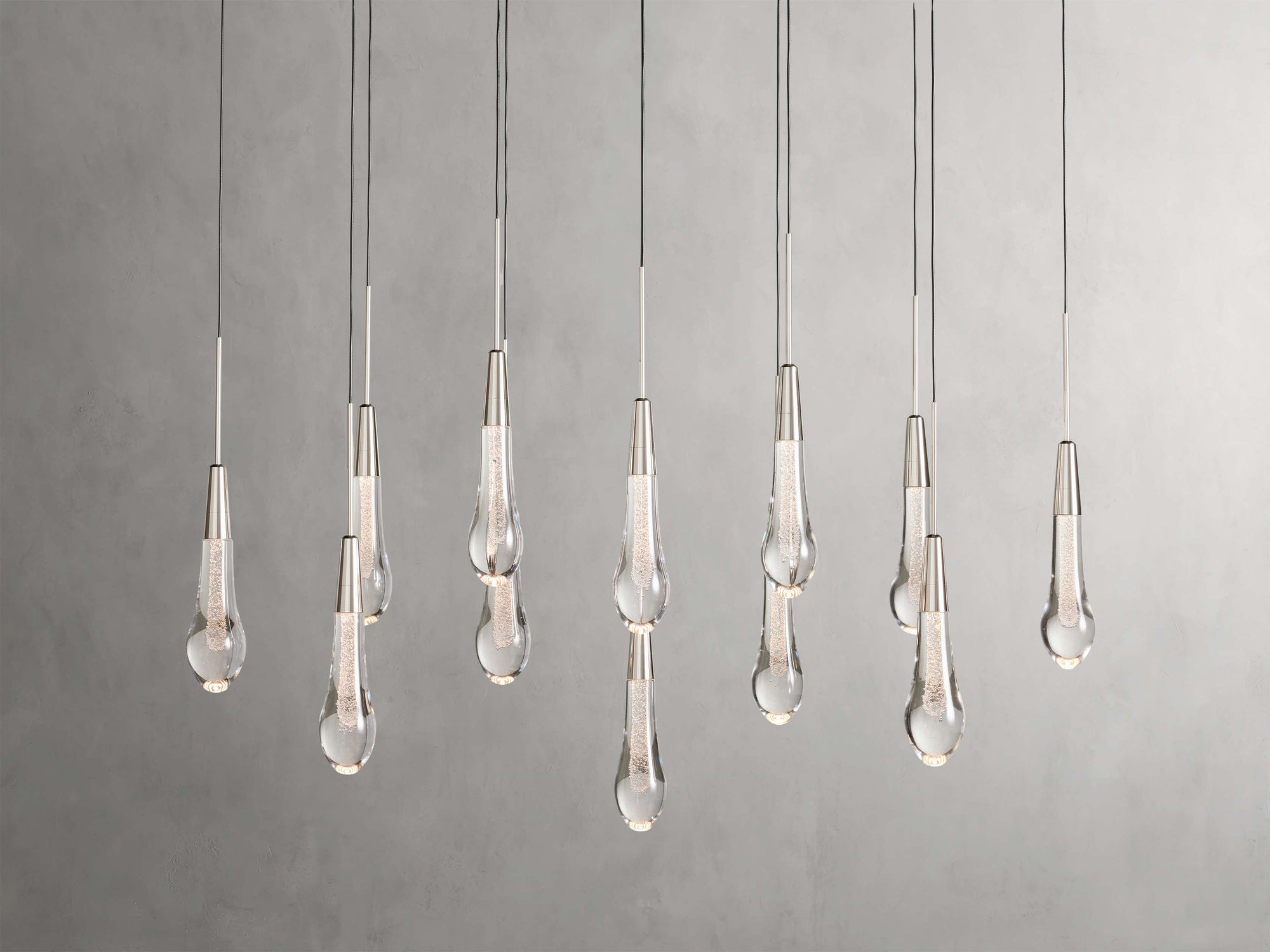 Solitaire Linear Chandelier 37"50"70"87"120"