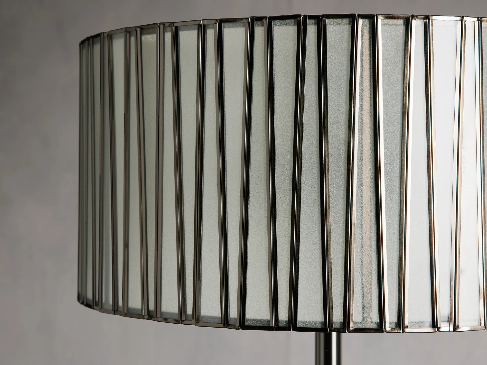 Junet Floor Lamp 18"W