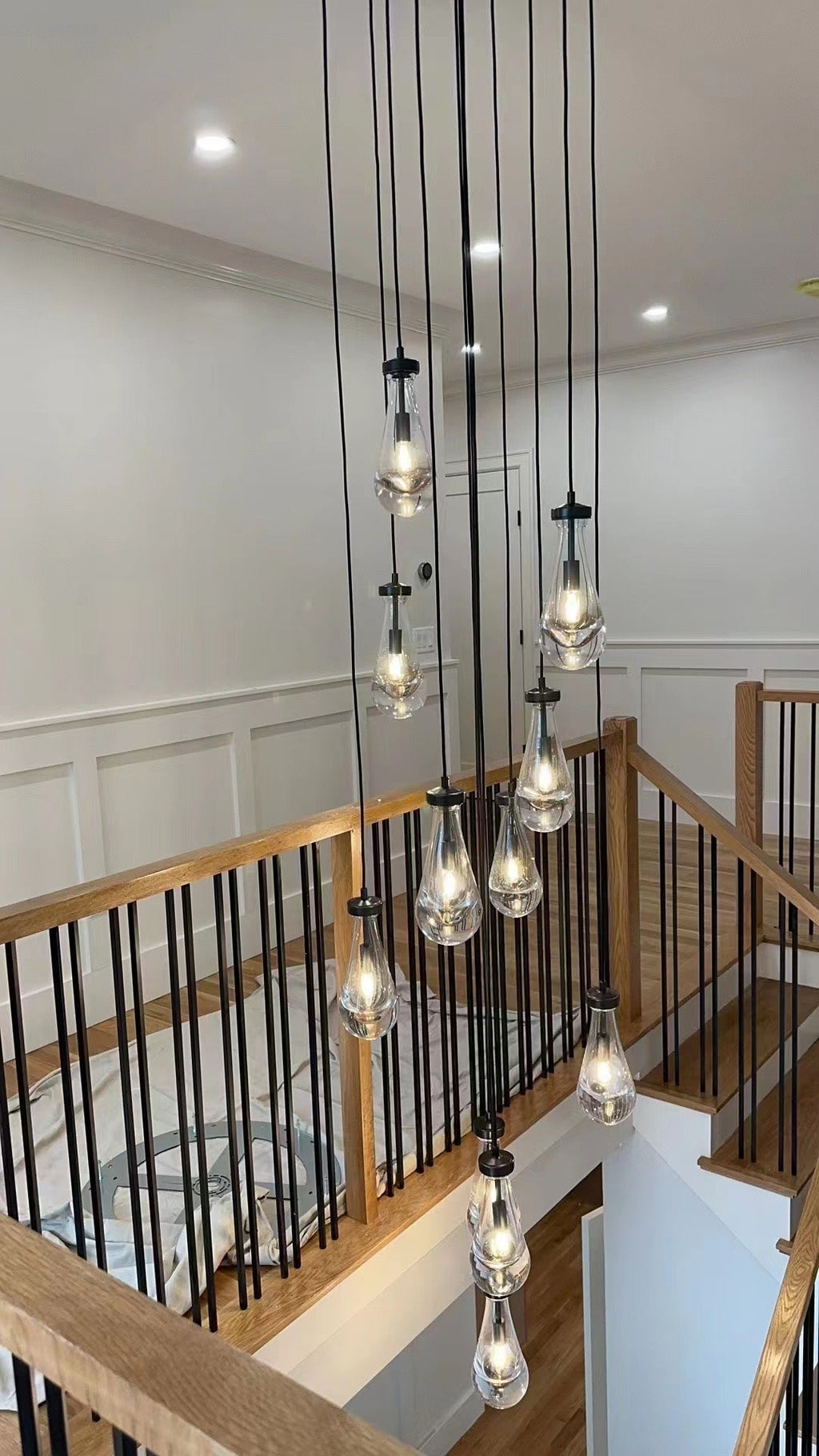 Raindrop Glass Round Chandelier 18"