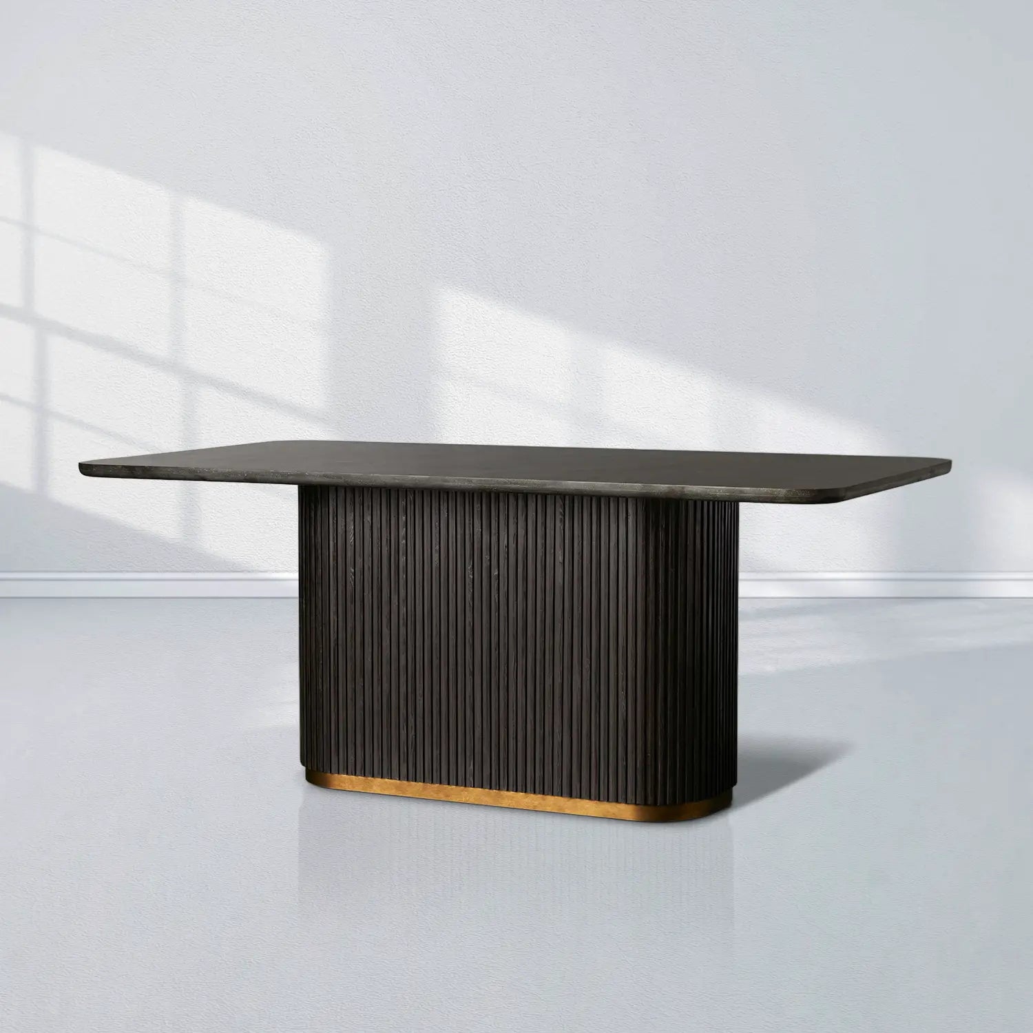 Finnley Dining Table